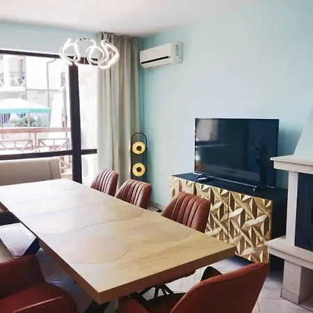 4 Bedroom House - Imperial Heights - - Sonnenstrand Casa vacanze *
