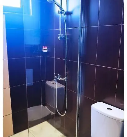 4 Bedroom House - Imperial Heights - - Sonnenstrand 別荘 *